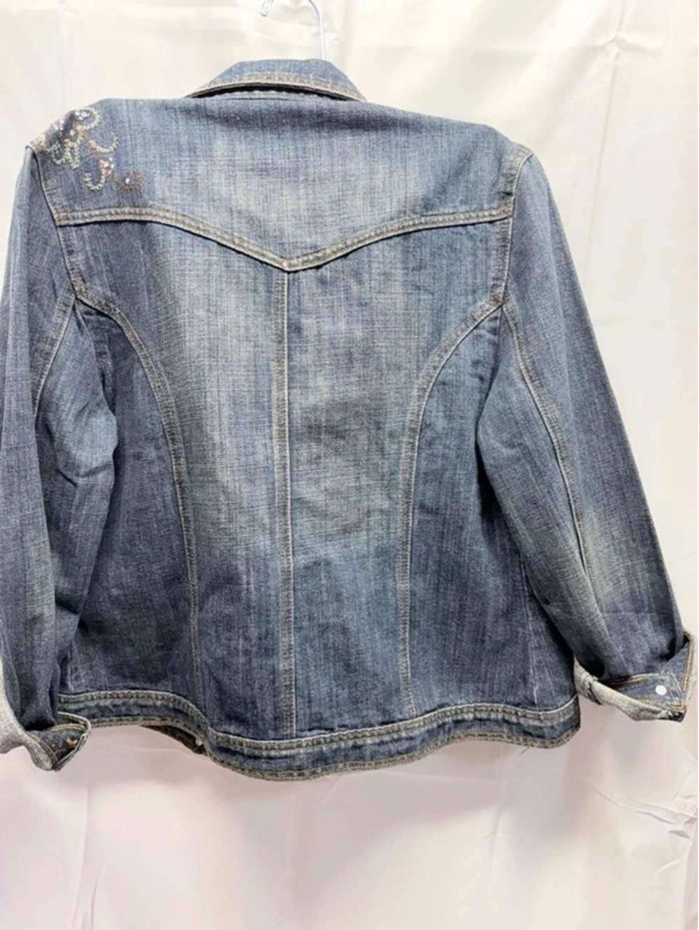 Cosmopolitan Jean Jacket - Picture 4 of 7
